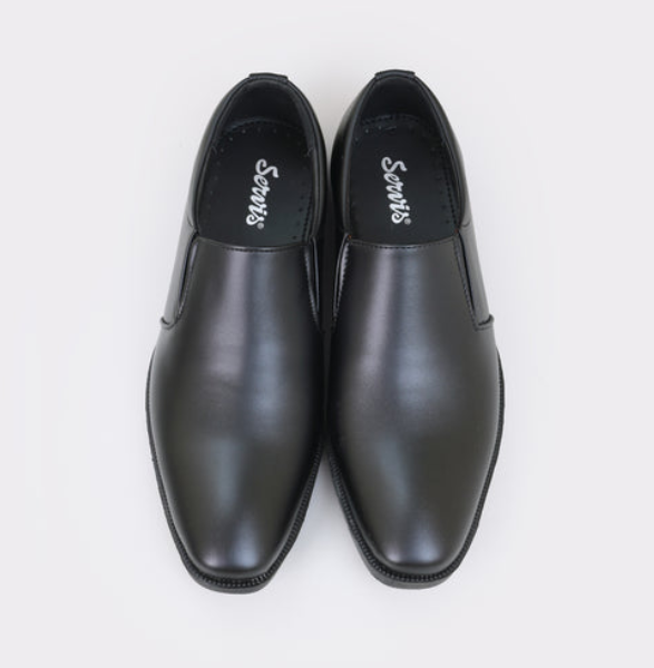 SLIP-ON SHOES