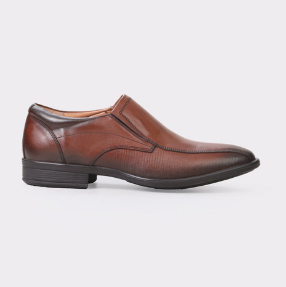 DRESS SHOES