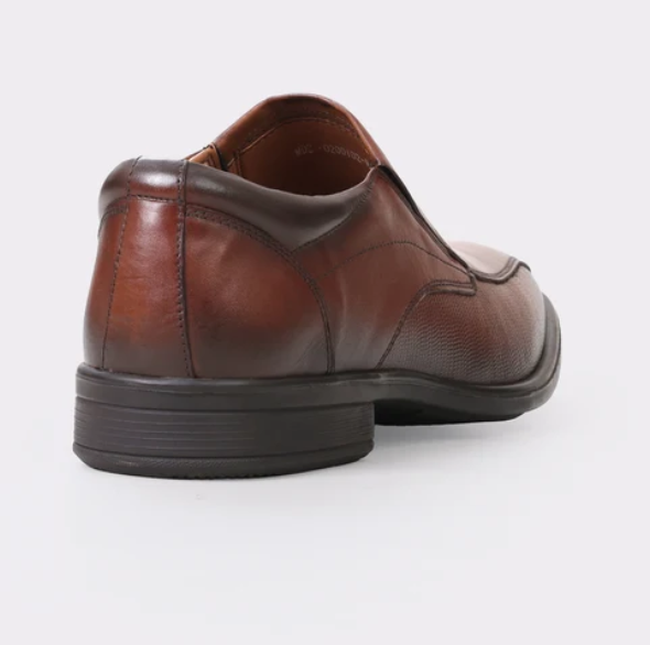 DRESS SHOES