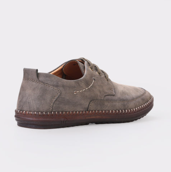 CASUAL SHOES